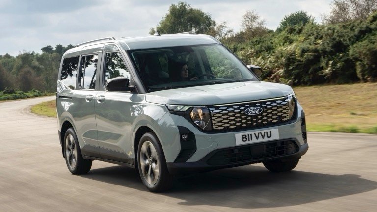 Ford e-Tourneo Courier