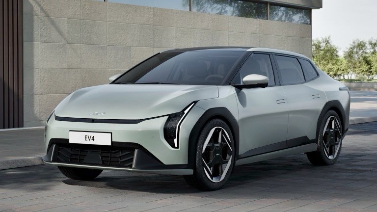 Kia EV4 Fastback 81.4 kWh